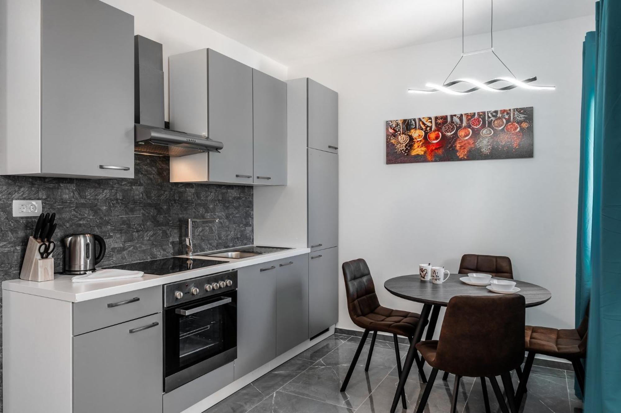 Apartments Strand Vir Exterior foto