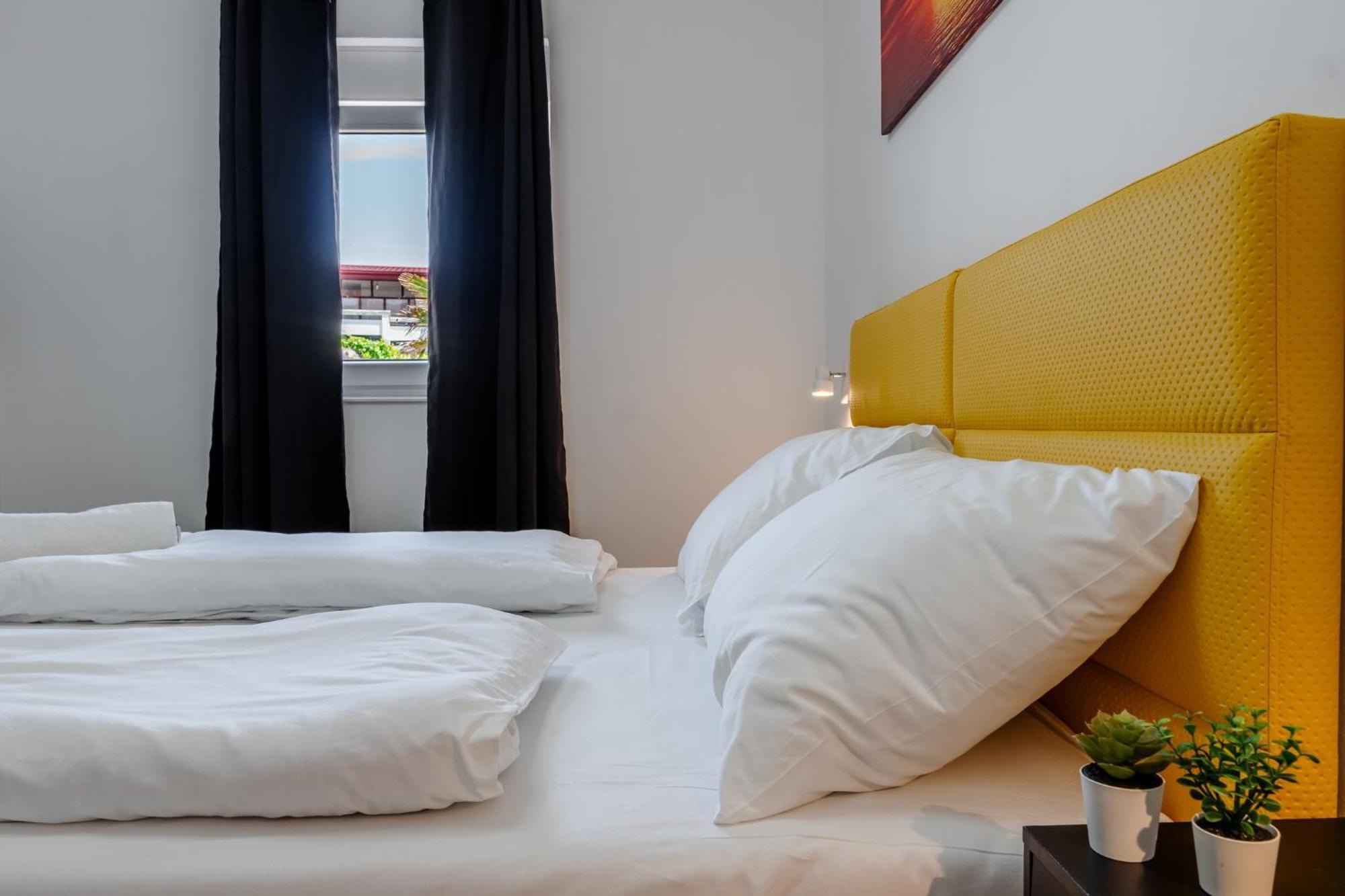 Apartments Strand Vir Exterior foto